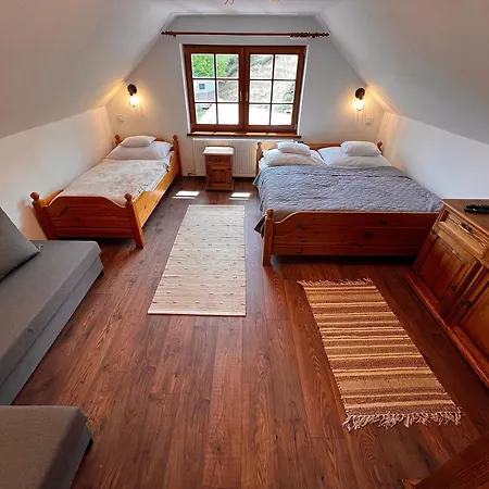 Pilisi Lovas Major, Bed & Breakfast Dorog
