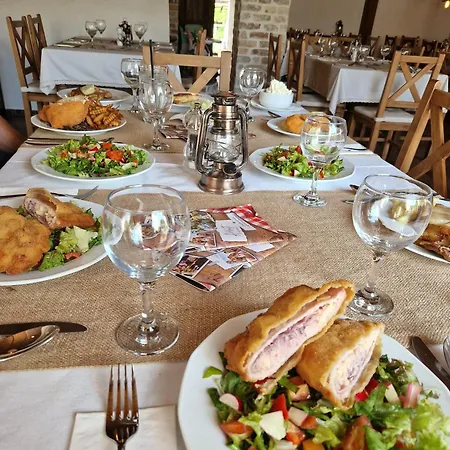 Pilisi Lovas Major, Bed & Breakfast Dorog