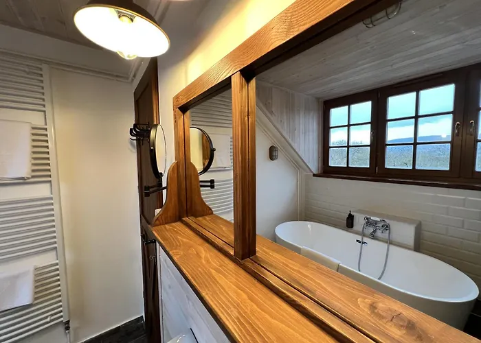 Pilisi Lovas Major, B&B