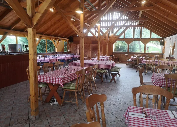 Pilisi Lovas Major, B&B