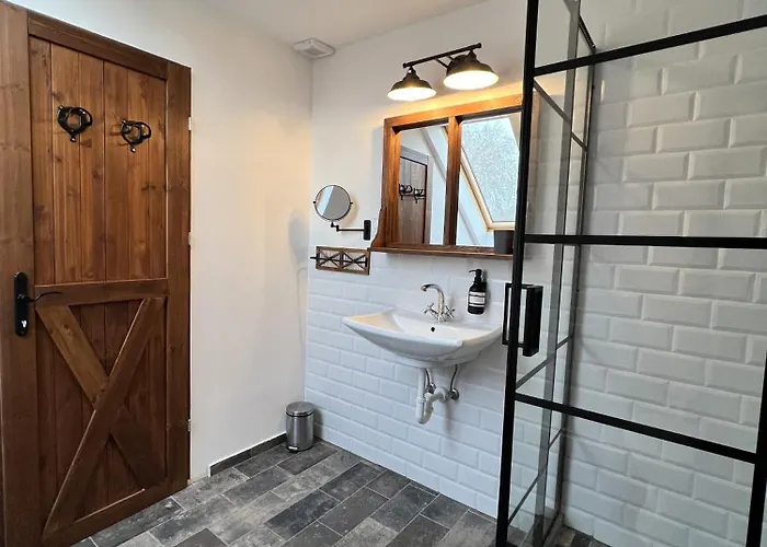 Pilisi Lovas Major, 3* Dorog